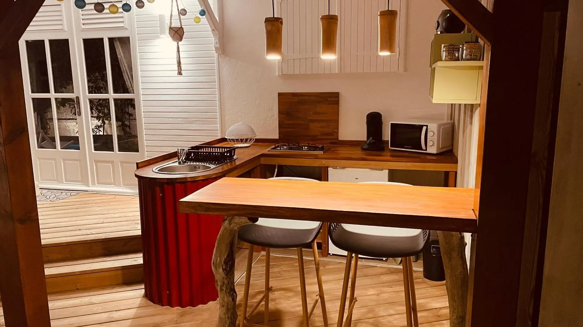 Les Coulirooms - Suite Avec Jacuzzi Et Grande Terrasse Sainte-Anne  Gwadelupa