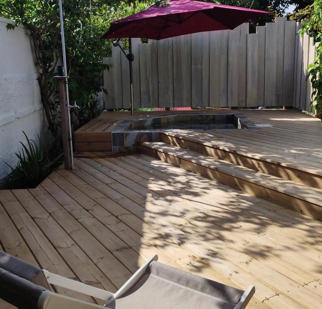 Les Coulirooms - Suite Avec Jacuzzi Et Grande Terrasse Sainte-Anne  Sainte-Anne (Grande-Terre)